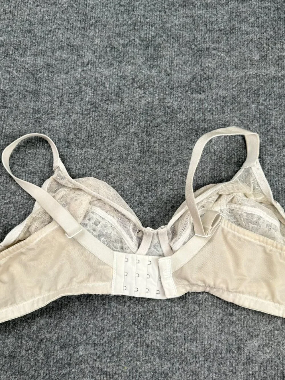 HSIA UNLINED UNDERWIRE LACE BRA 40C BEIGE SHEER FLORAL FULL COVERAGE 90C